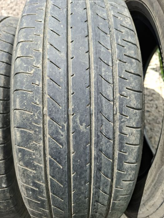 Продам шины 225/60/18 якохама