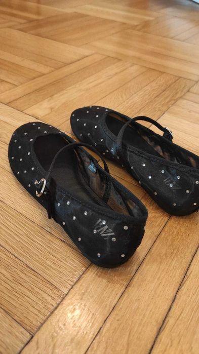 Balerini cu strasuri ZARA nr.33, noi