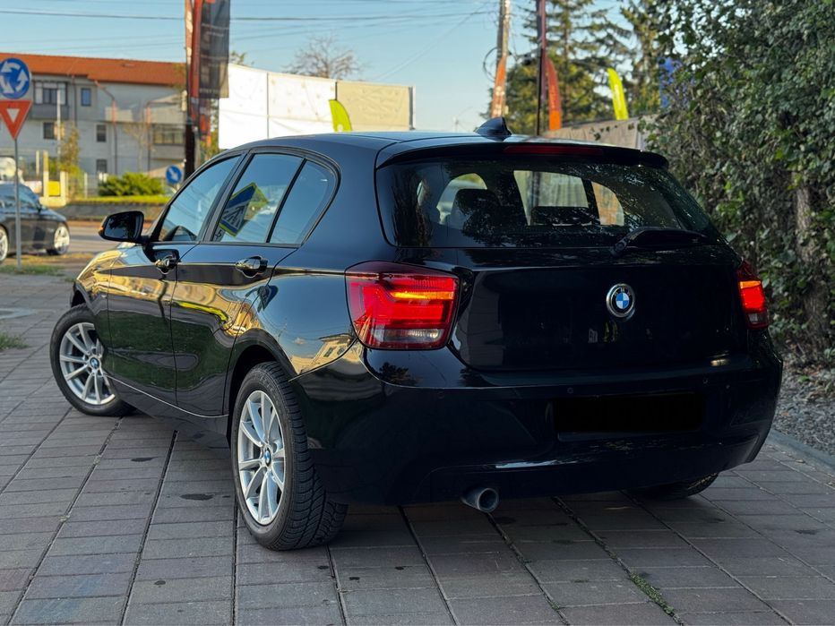 Bmw 118d~Far bixenon~Navigatie mare~Impecabil
