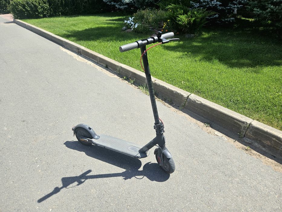Электросамокат Xiaomi Electric Scooter 3 Lite