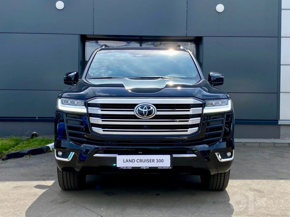 Продам Land Cruiser 300 full 2025. Oficial