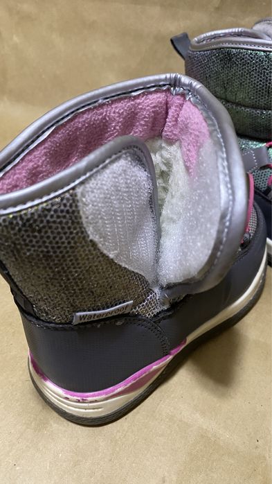 Детские зимние сапоги для девочки