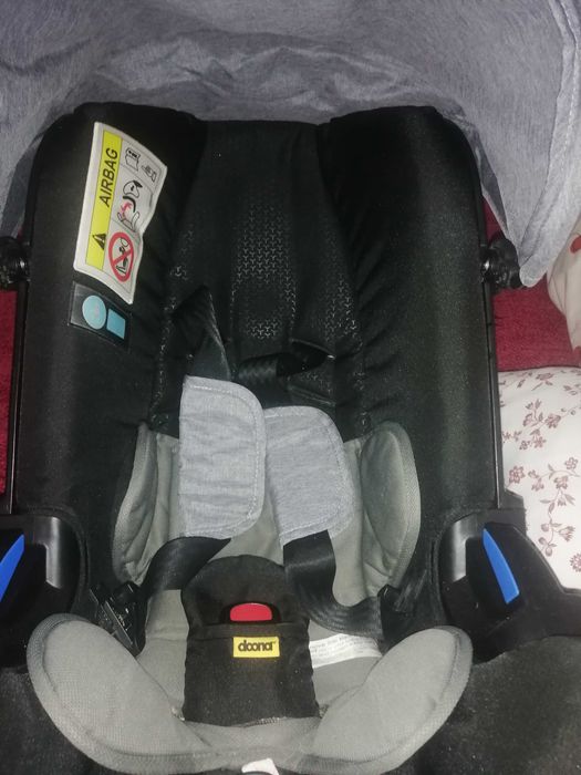 Doona 2 в 1 столче за кола и количка