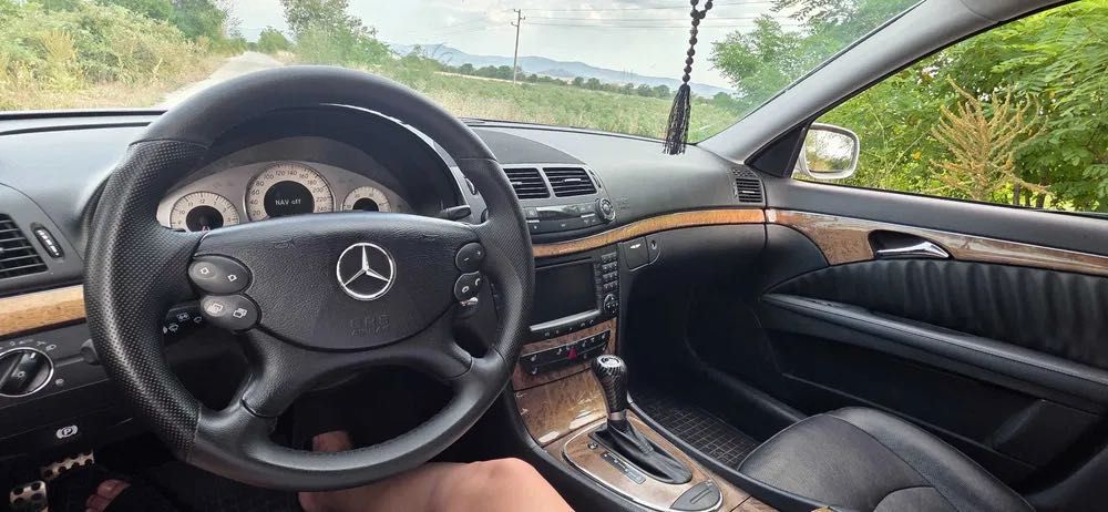 Mercedes-Benz E320CDI 2008г