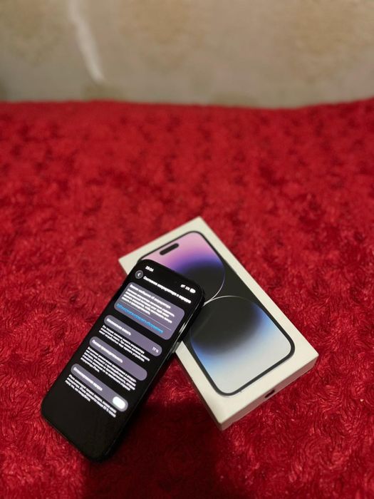 Продам айфон 14 про