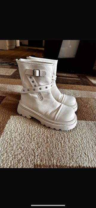 Осенние женские  ботинки.