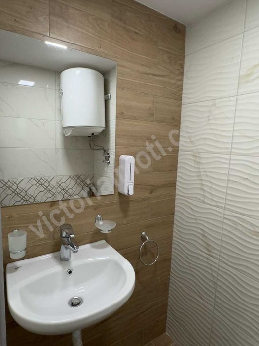 Продава се Едностаен апартамент в Велико Търново, Център - 39 кв.м за 3708 €/кв.м - Снимка #3