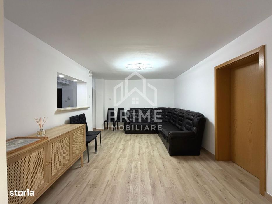 Apartament cu 3 camere, etaj 1/4, decomandat - Cetate — fotografia 1