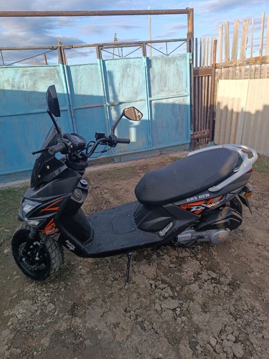 скутер ABS Moto Tourist