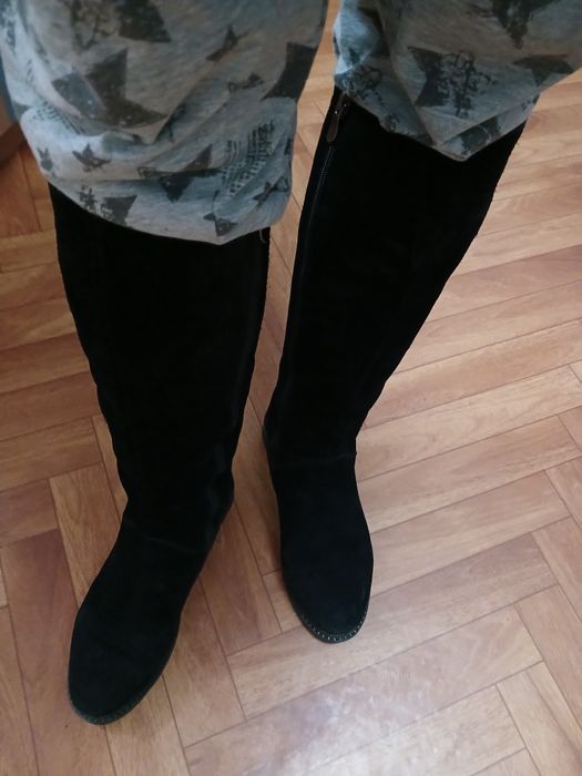 Продам зимние сапоги Европейка