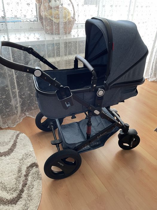 Продам детскую коляску 2 в 1