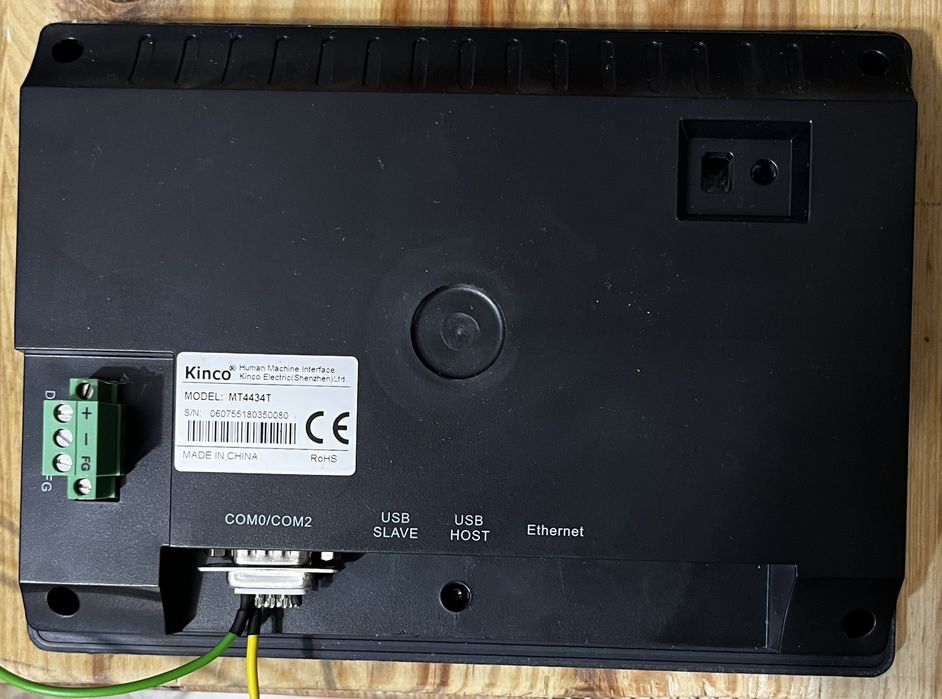 Операторска панел kinco mt4434t