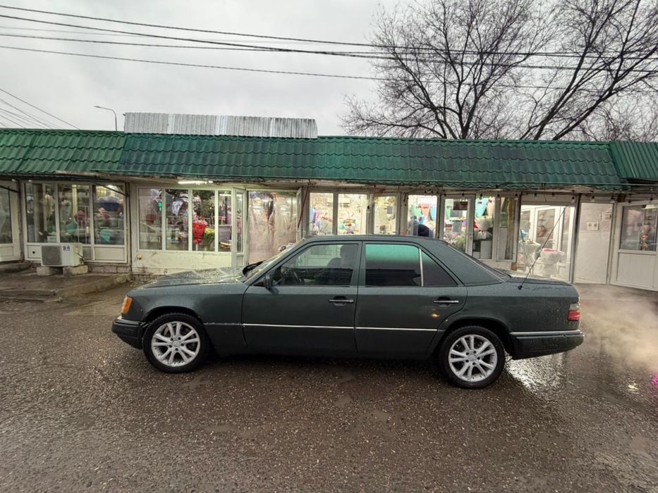 Мерседес 124 Е280