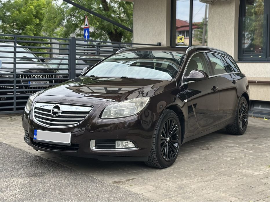 OPEL Insignia 2013