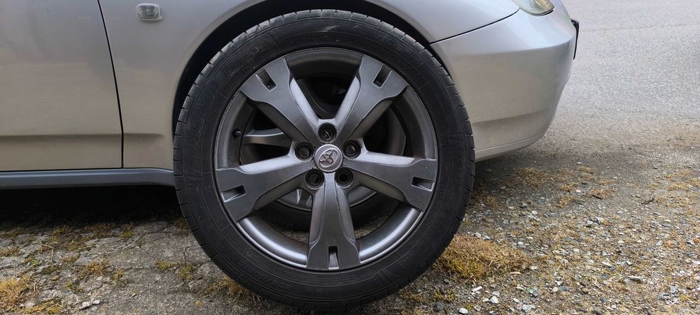 Оригинални джанти Toyota 16" 5x100 ET39 с гуми Fulda SportControl 205/50 R16