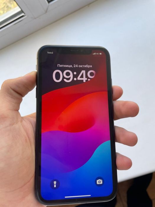 продам iphone 11 128gb