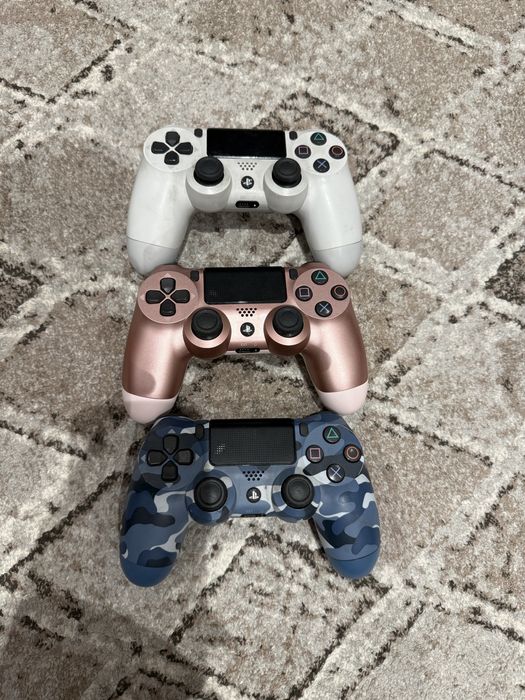 Ps4 pro 1 TB с играми и джостиками