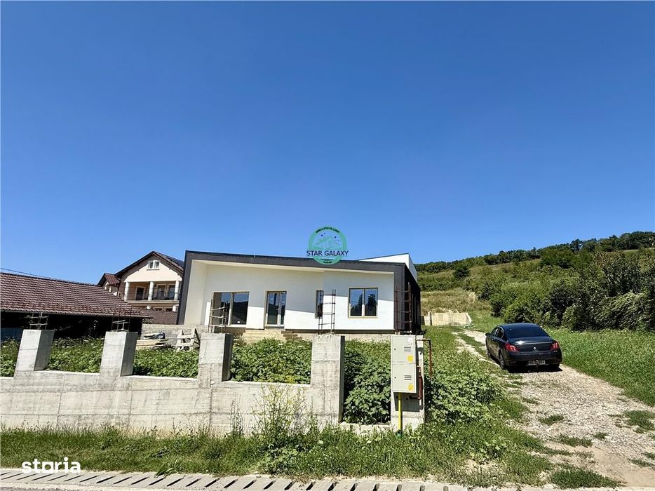 Casa cu 3 camere de vanzare, teren 400 mp, in Corunca