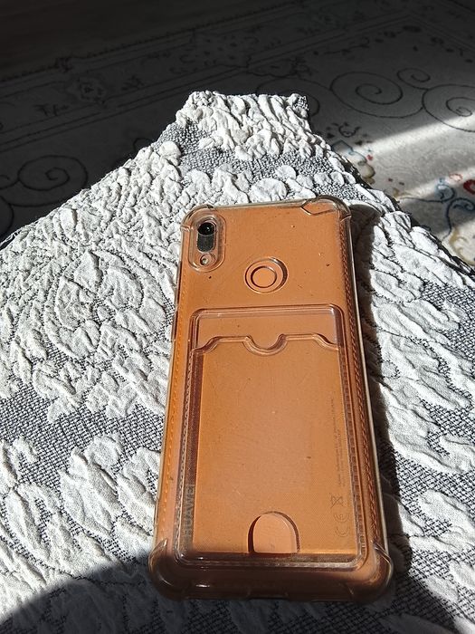 Мобильный телефон Хуавей