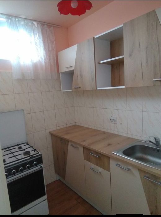 Garsoniera 30,5 m pătrați.