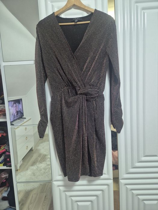 Rochie seara, mărime medie  ,o singură purtare