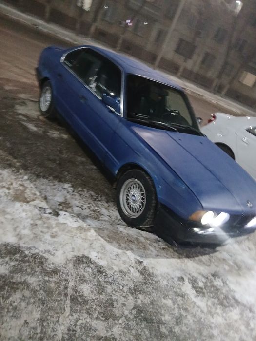 Продам  2 BMW  e 34