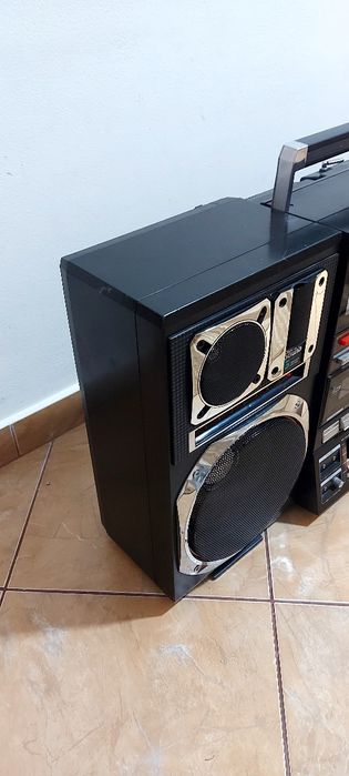 Radio casetofon SuperTech j-747s
