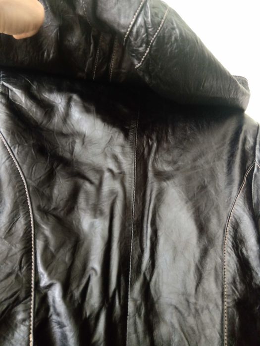 Кожаная женская куртка