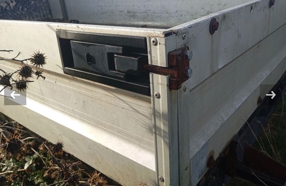 Алуминиева каросерия