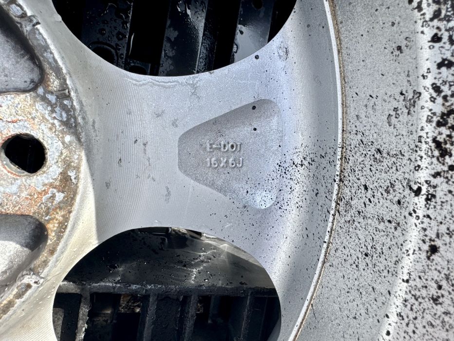 4бр.Алуминиеви джанти 16цола 5x114.3 за Kia,Hyundai,Mazda,Mitsubishi