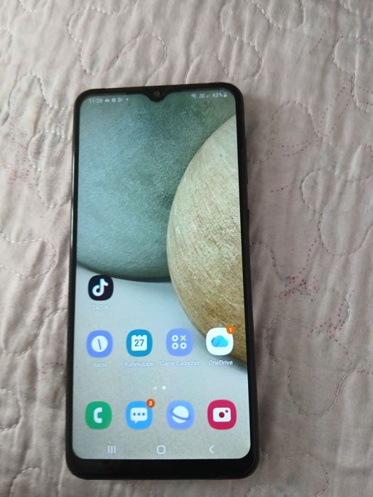 Продам телефон Samsung A 12