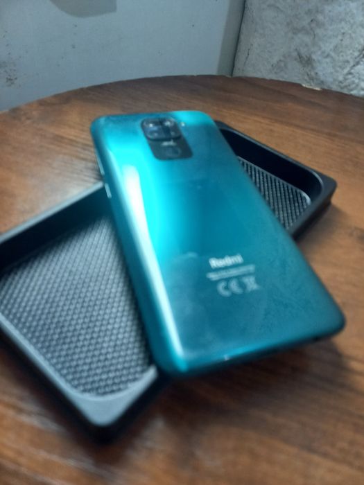Redmi note 9  64 готличном состоянии