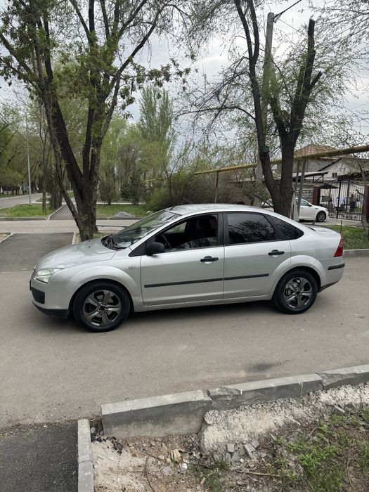 Ford focus 2 2006 г 1.6 автомат