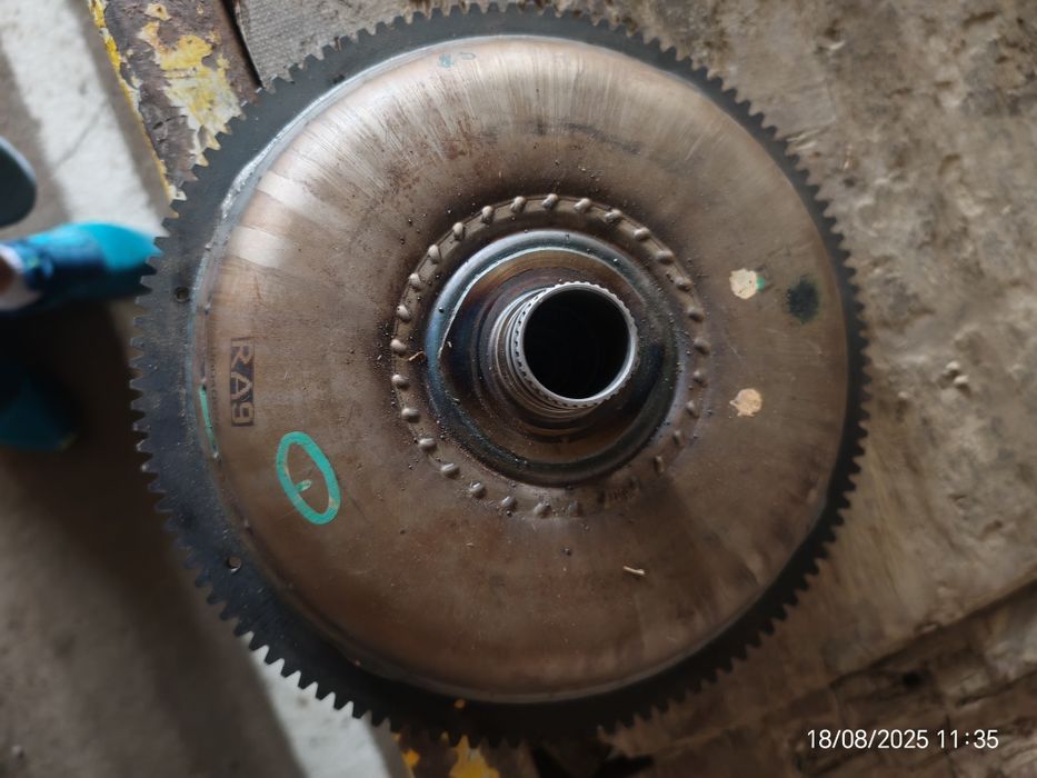 Cutie automata Honda  MCTA