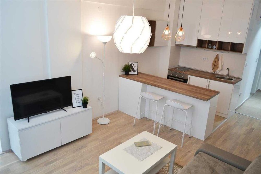 Дава се под наем Двустаен апартамент в София, Лозенец - 65 кв.м за 612 € - Снимка #3