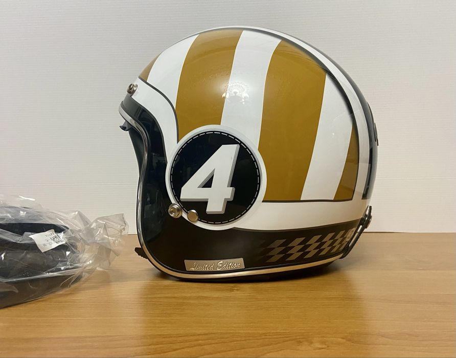 Каска за мотоциклет