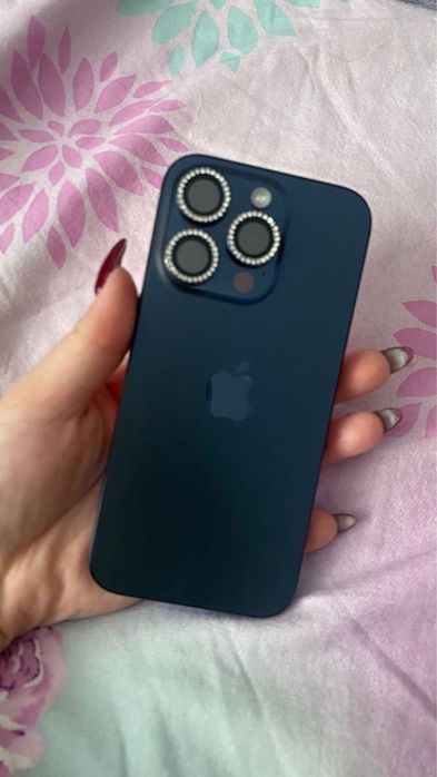 Продам айфон 15про