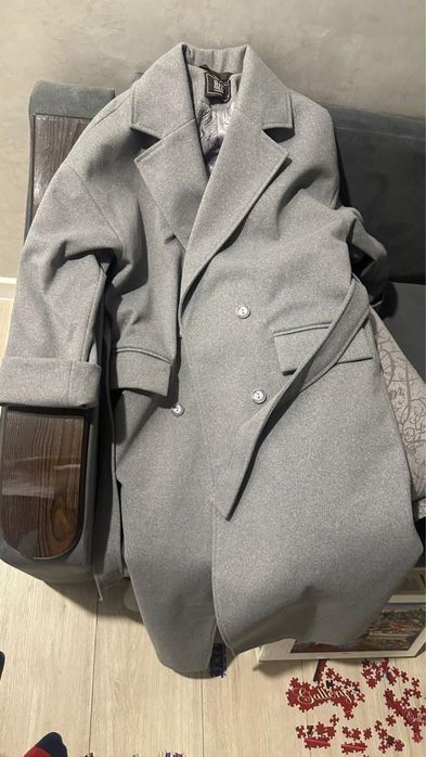 продается пальто