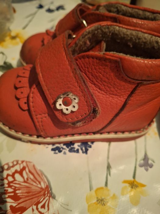 Обувь осеняя для девочки