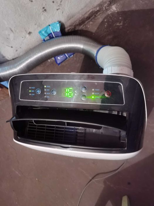 Vand aparat aer conditionat portabil - mobil Vortex  12000 Btu