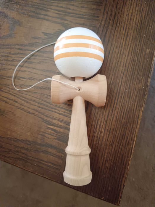 Kendama copiii, Jucărie