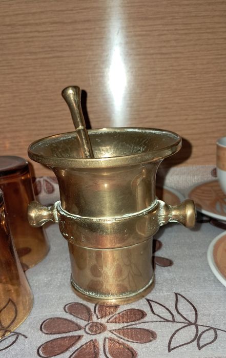 Хаванче, шивашки метър антика и бъклици