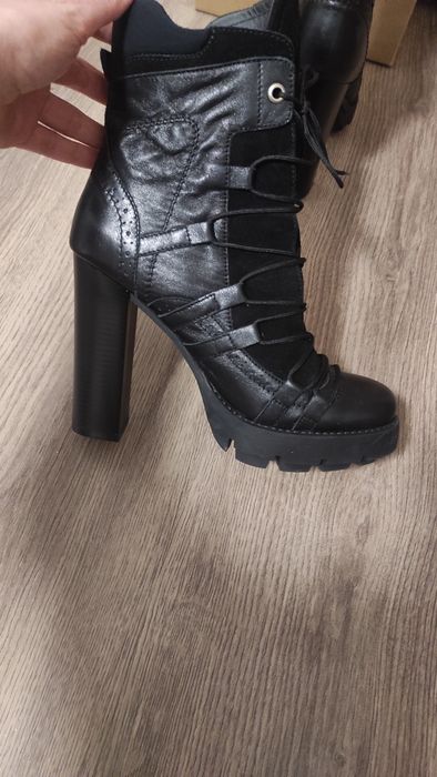 Обувки Daris  39