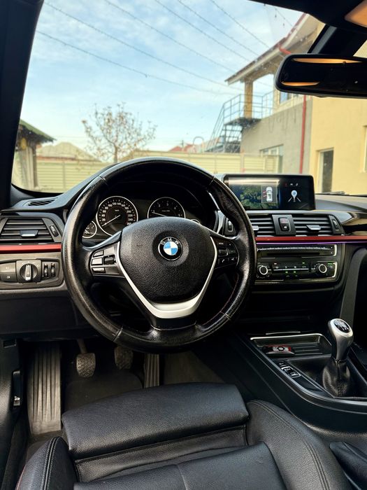 BMW F30 320d Pachet M / Trapa / Import recent