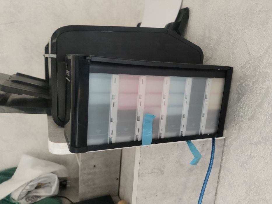 Продам принтер почти новый