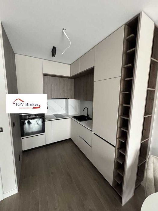 Продава се Двустаен апартамент в София, Малинова долина - 63 кв.м за 1781 €/кв.м - Снимка #1