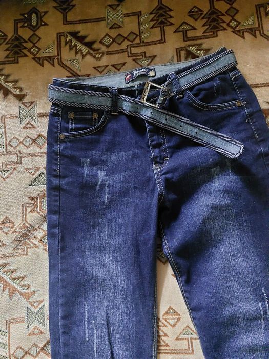 Мужские джинсы подростковые