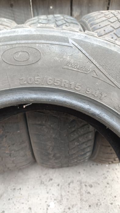 Продам резину KUMHO 205/65 /15