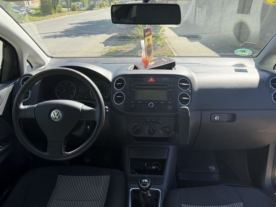 Se vinde Golf 5 plus 2006