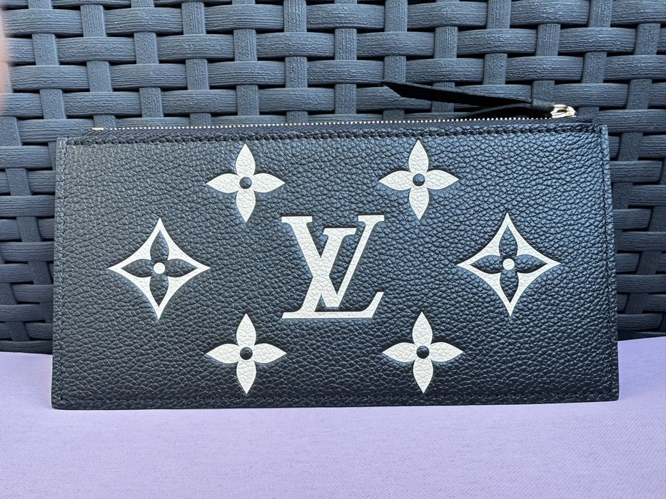 Louis Vuitton Felicie монетник оригинал ново